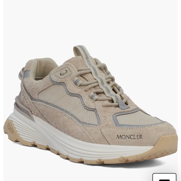 Moncler Other - Moncler Cream Lite Runner Low top